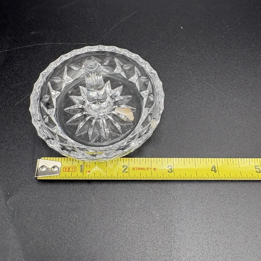 Vintage 24% Lead Crystal round ring holder